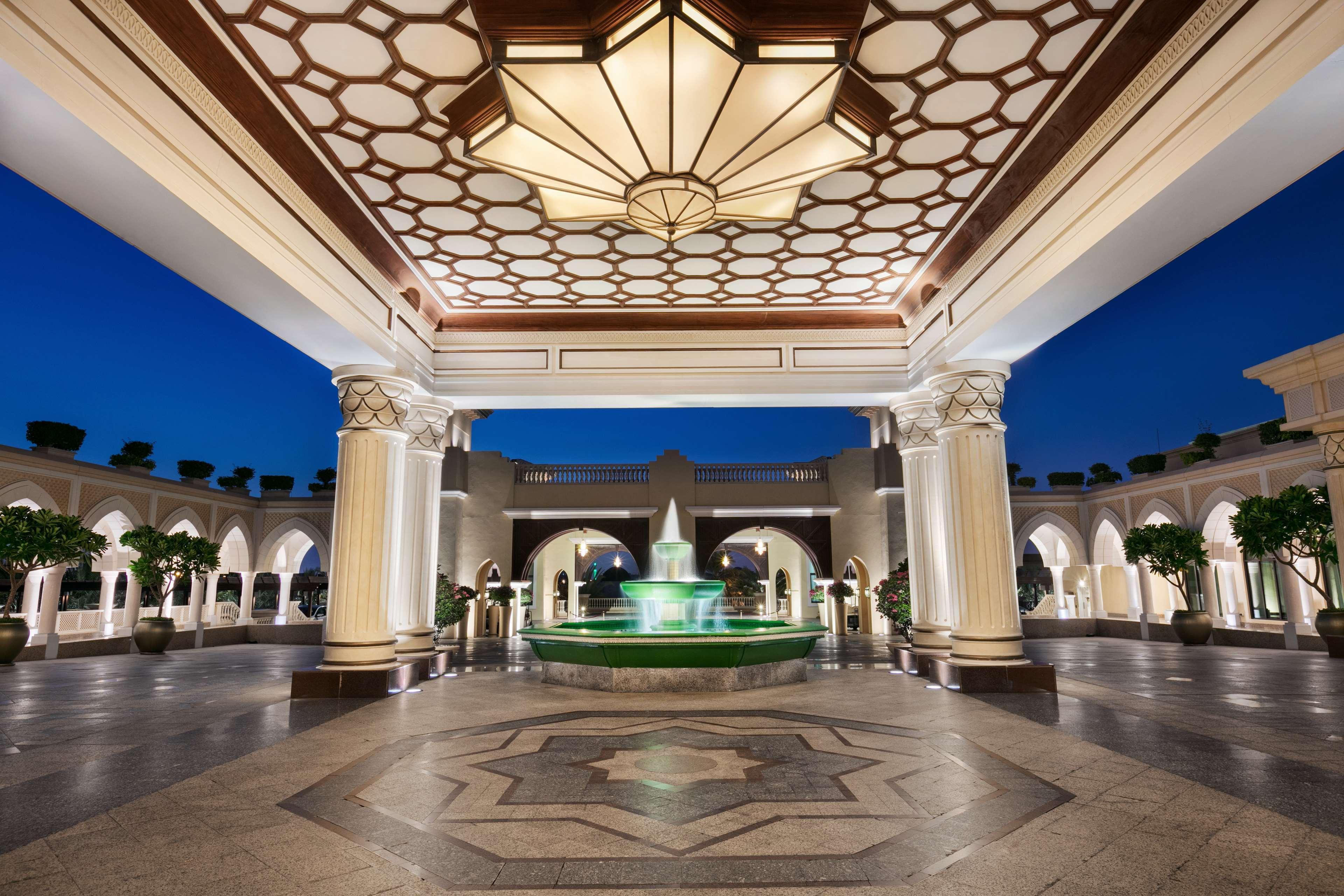 Shangri-La Qaryat Al Beri, Abu Dhabi Exterior photo The Palace Downtown Dubai