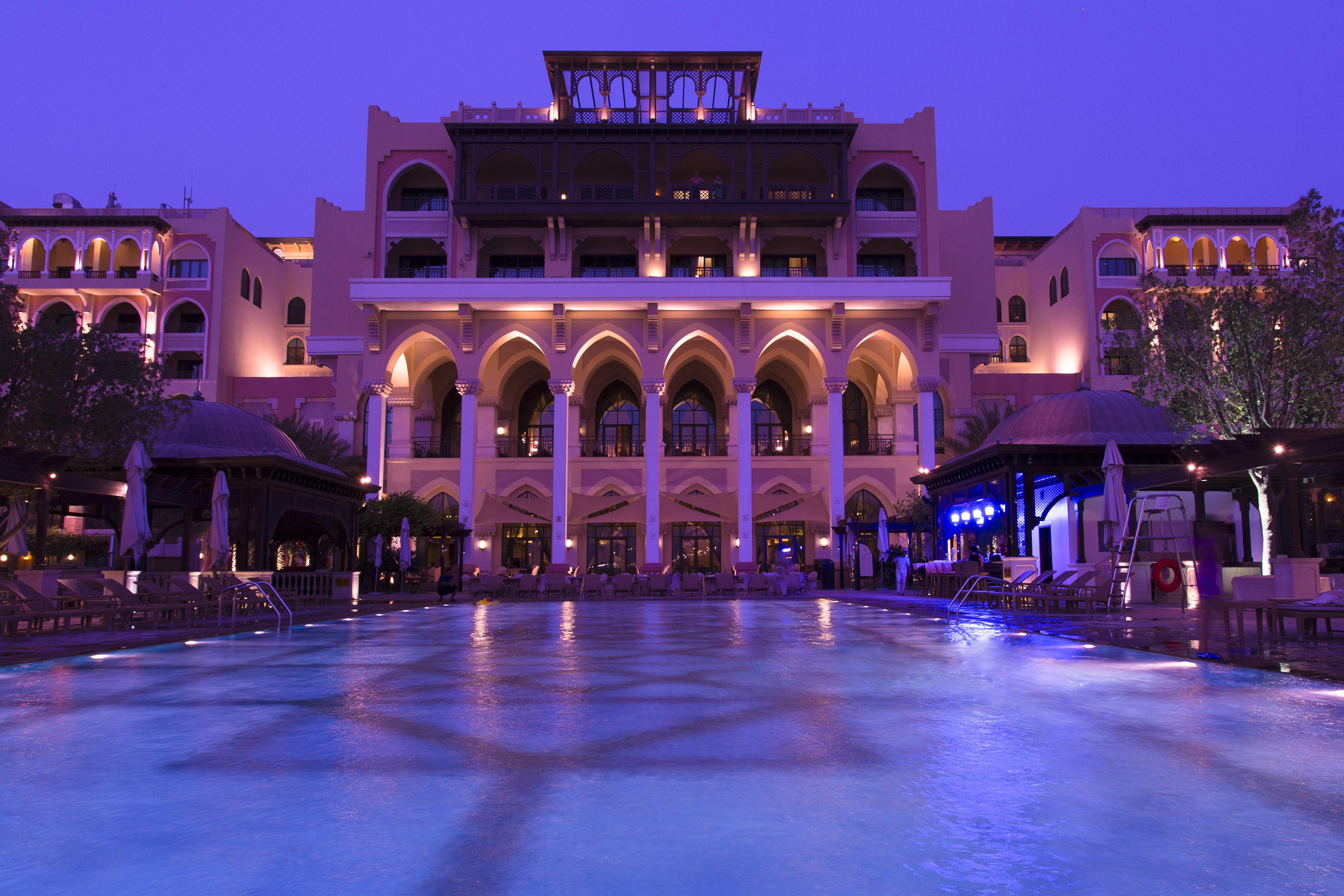 Shangri-La Qaryat Al Beri, Abu Dhabi Exterior photo The Palace Downtown Dubai